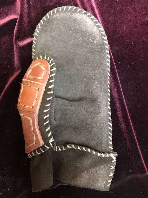 Viking Lederen Gevechtshandschoen Links (UITVERKOOP)