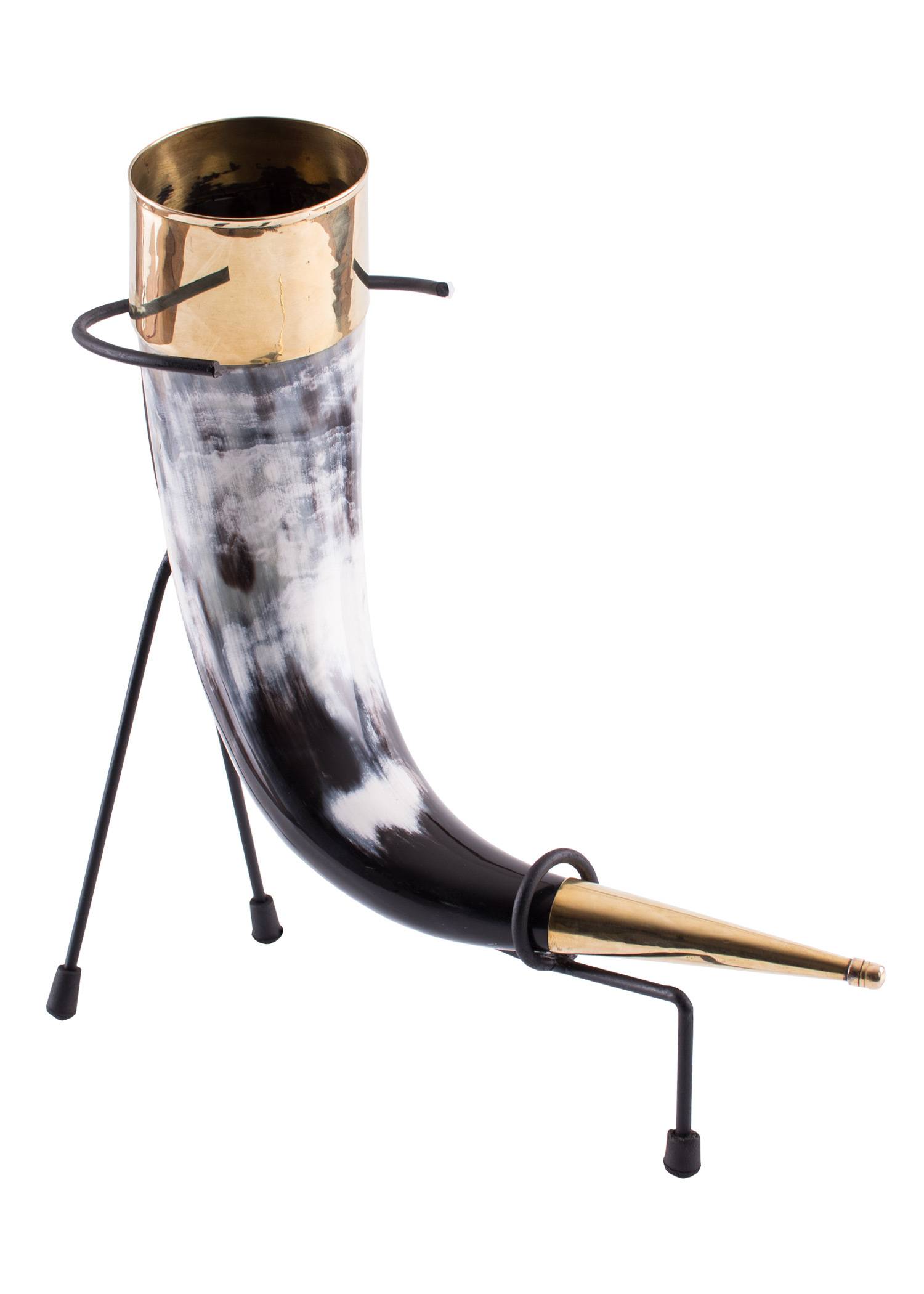 Viking Drinkhoorn met messing beslag en standaard
