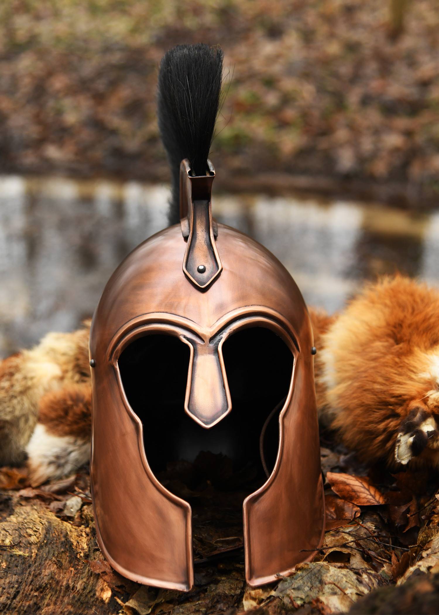 Griechischer Helm aus Troja mit Helmbusch