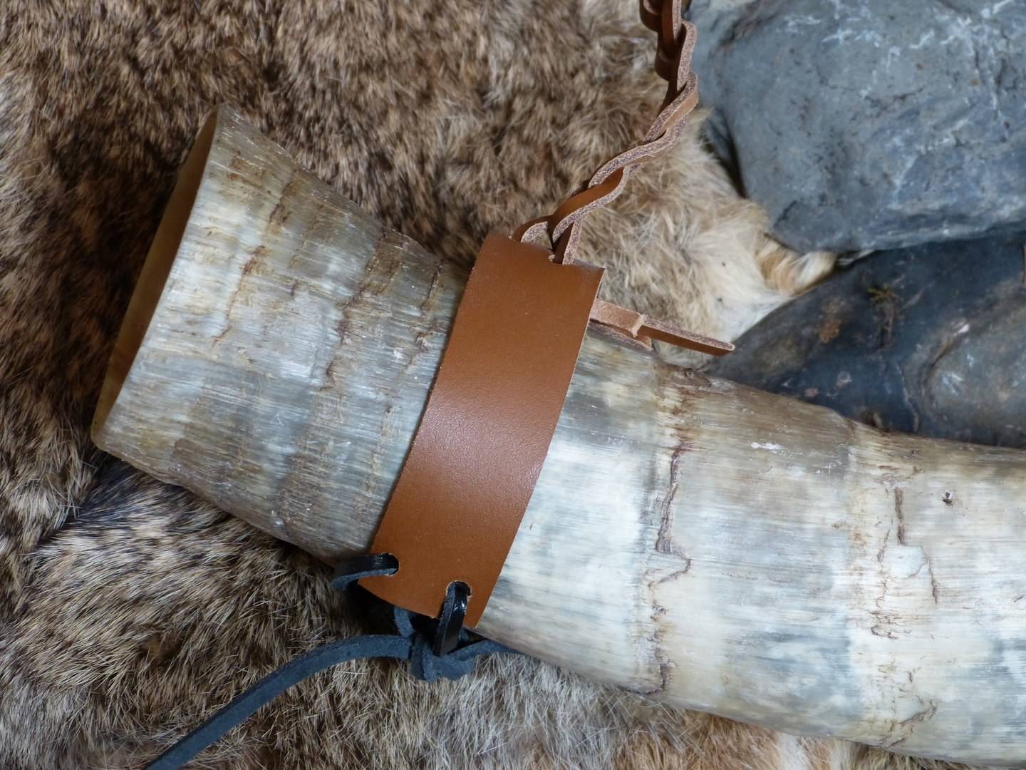 Houder voor Drinkhoorns of Blaashoorns
