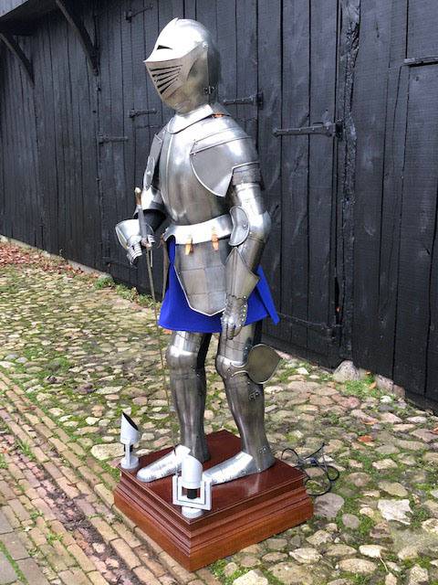 Ridder Harnas Replica, gebruikt op sokkel (AANBIEDING)