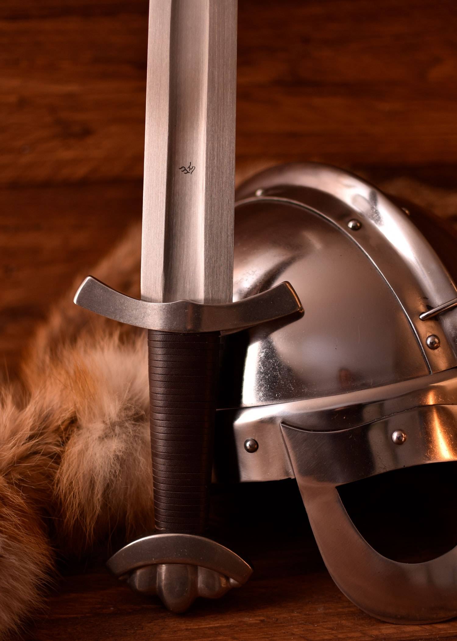 Iers Vikingzwaard 10e eeuws, Scherp