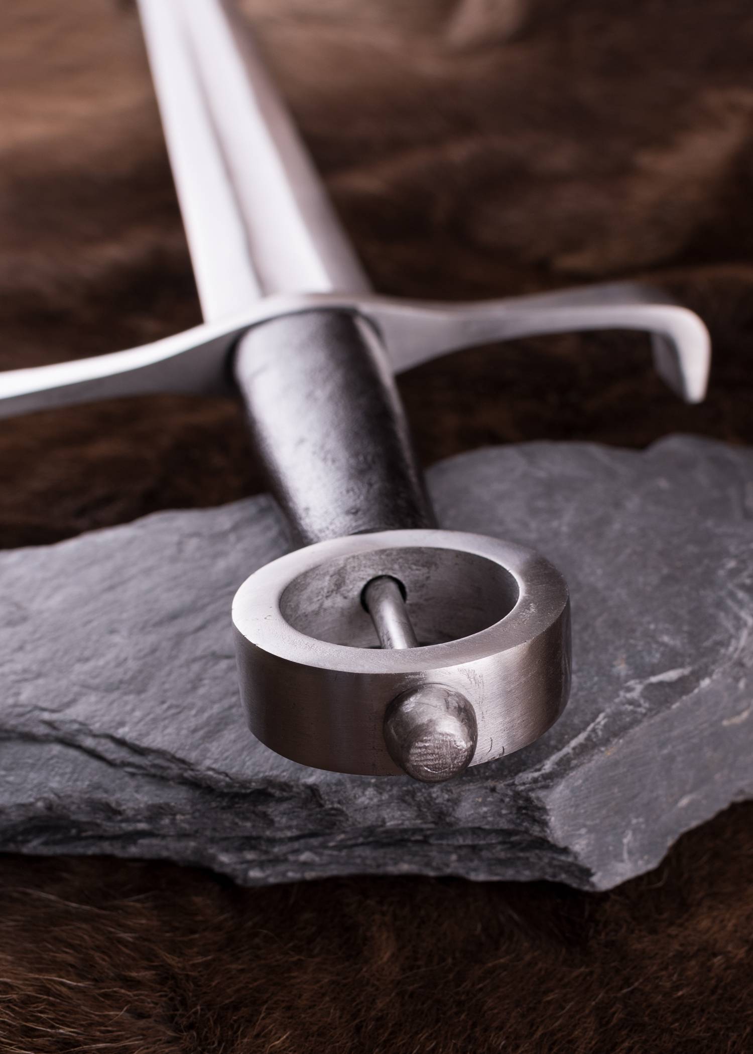 Iers Zwaard met Ringknop, inclusief Schede