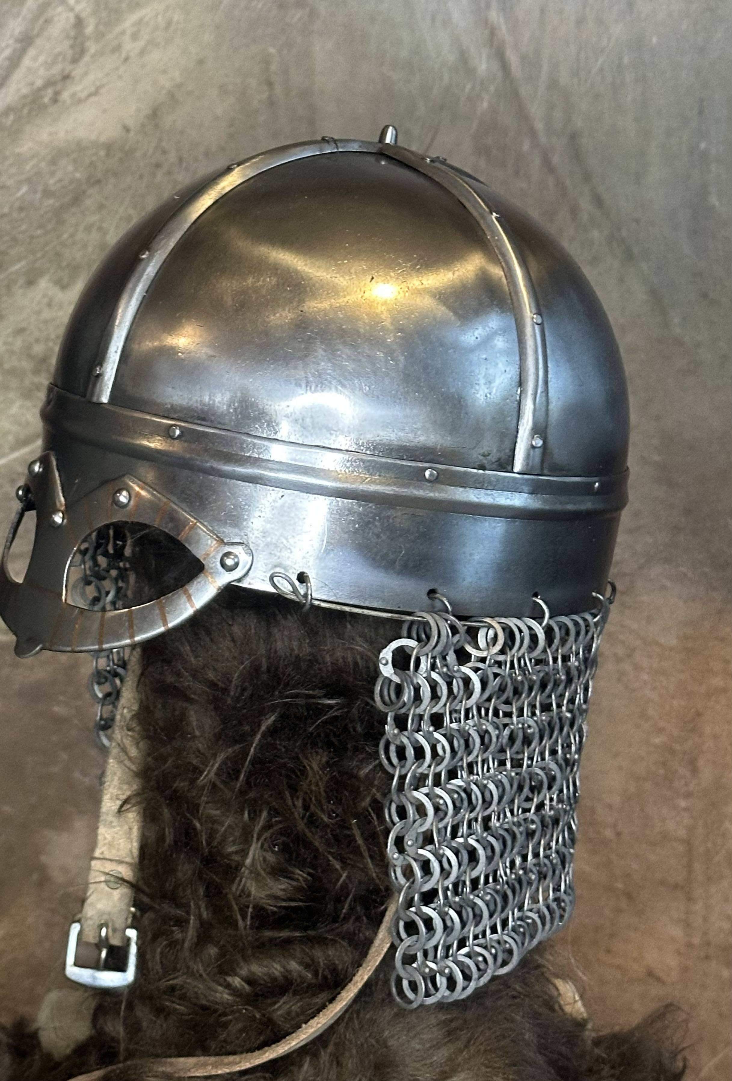 ​Een echte Viking Brilhelm gesmeed voor kinderen