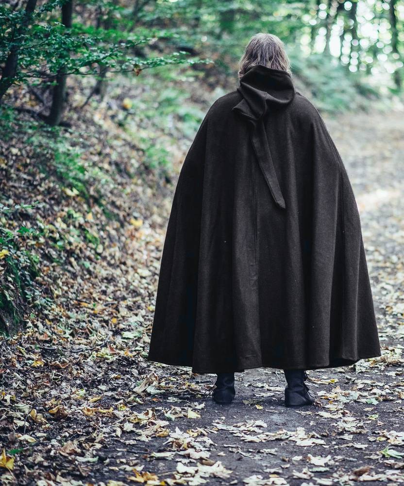 ​​​​Middeleeuwse Wollen Cape in Zwart, 131 cm