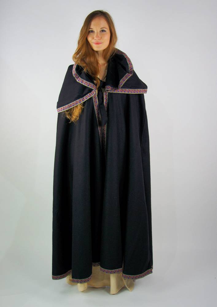 Middeleeuwse Cape Wol in Zwart met grote Muts, 131 cm