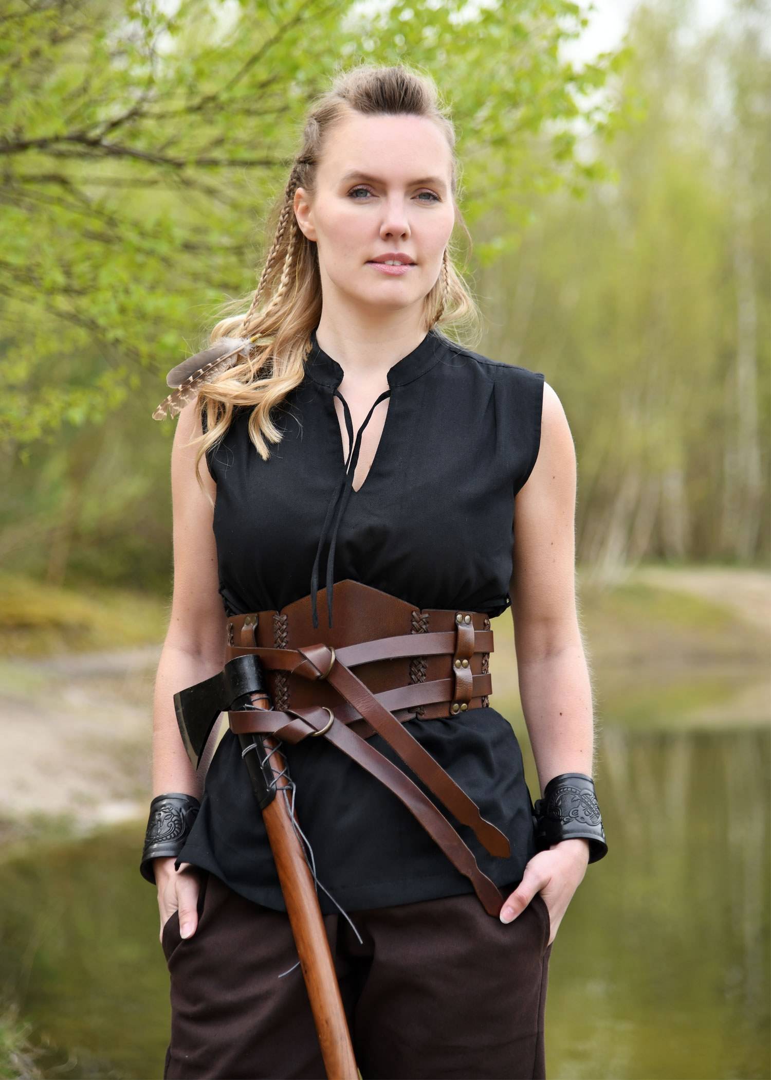 Middeleeuwse blouse, mouwloos, zwart