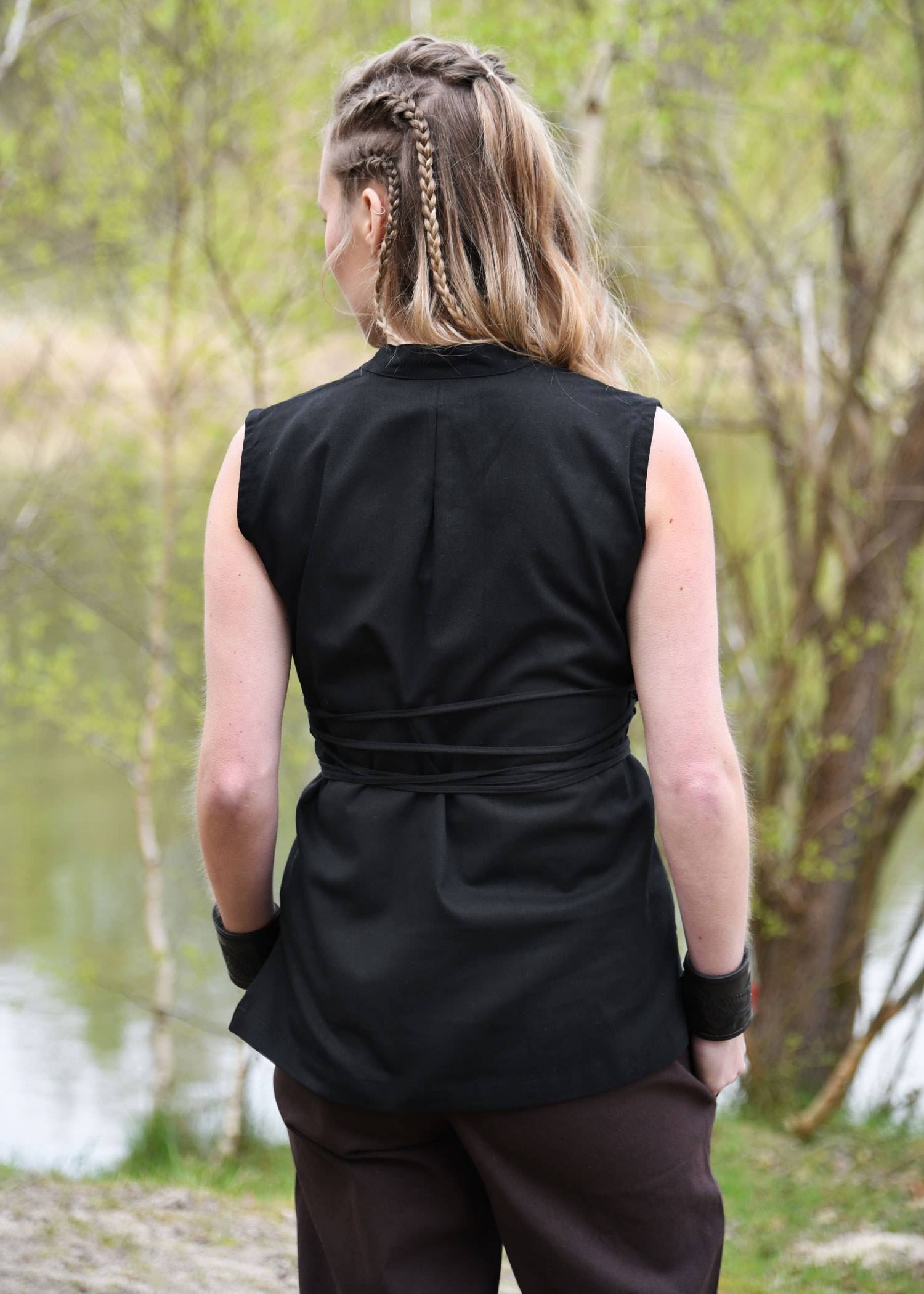 Middeleeuwse blouse, mouwloos, zwart