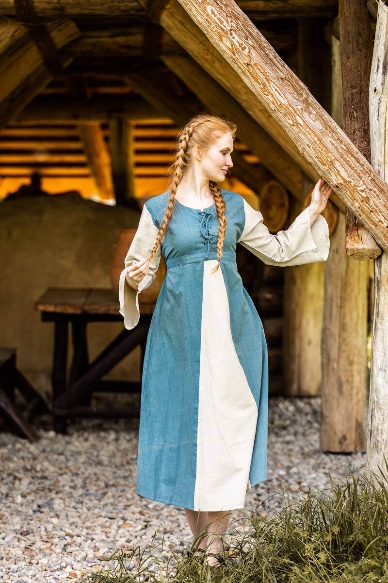 Middeleeuwse katoenen jurk in duifblauw/naturel