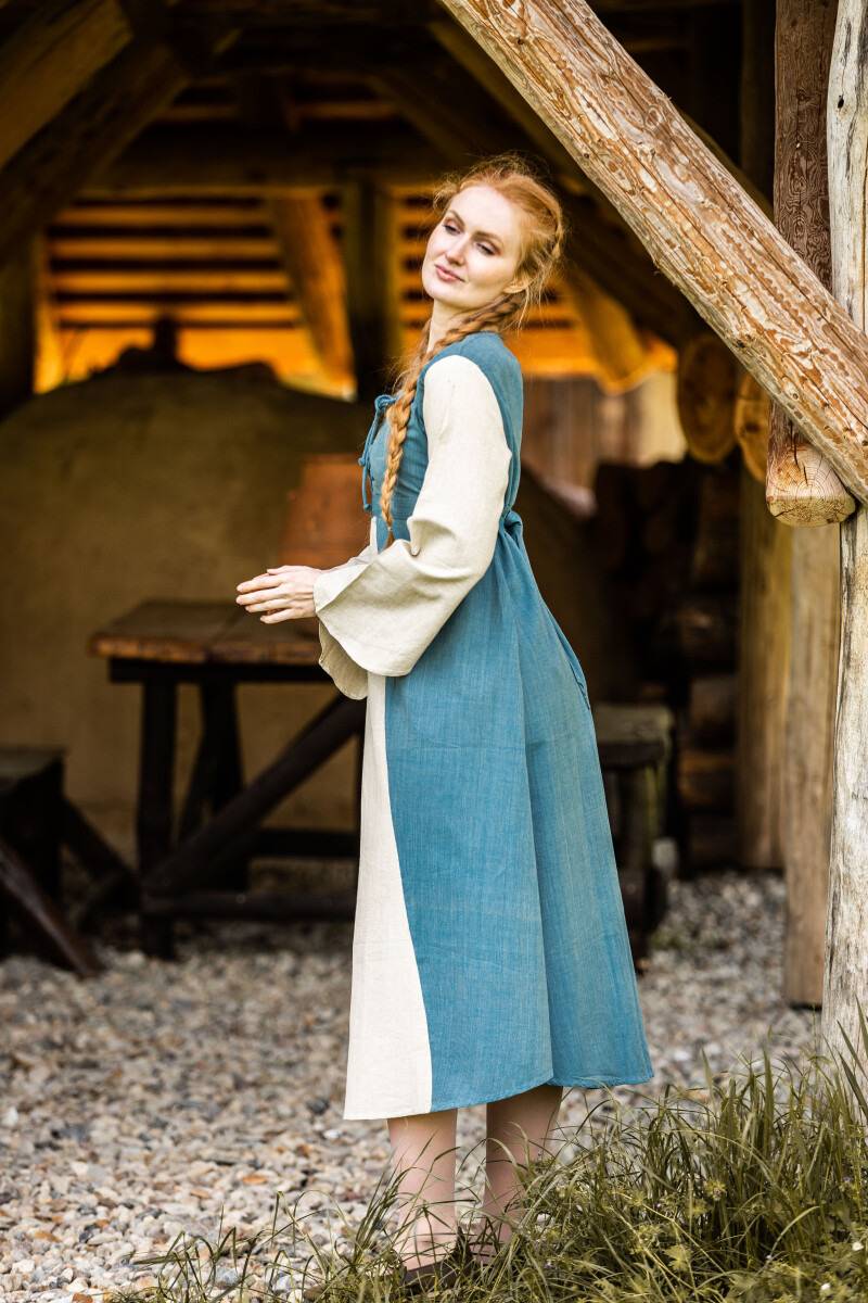 Middeleeuwse katoenen jurk in duifblauw/naturel