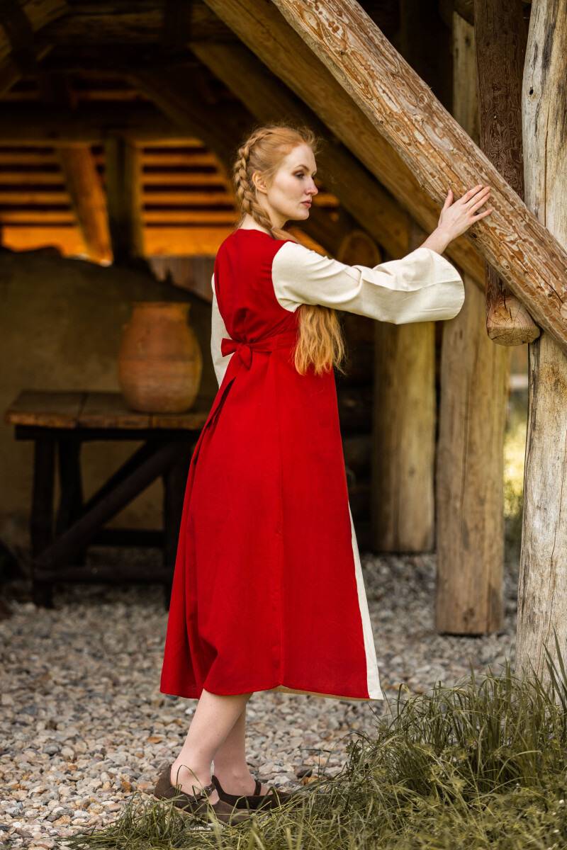 Middeleeuwse katoenen jurk in rood/naturel