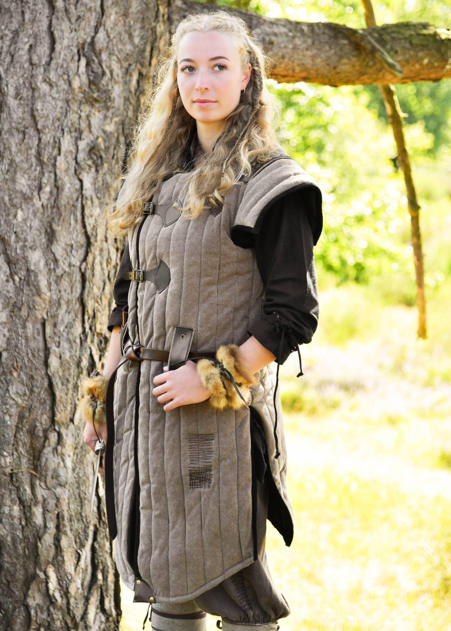 Middeleeuwse Gambeson - Wambuis - Aketon in Bruin/Zwart met een verweerde look