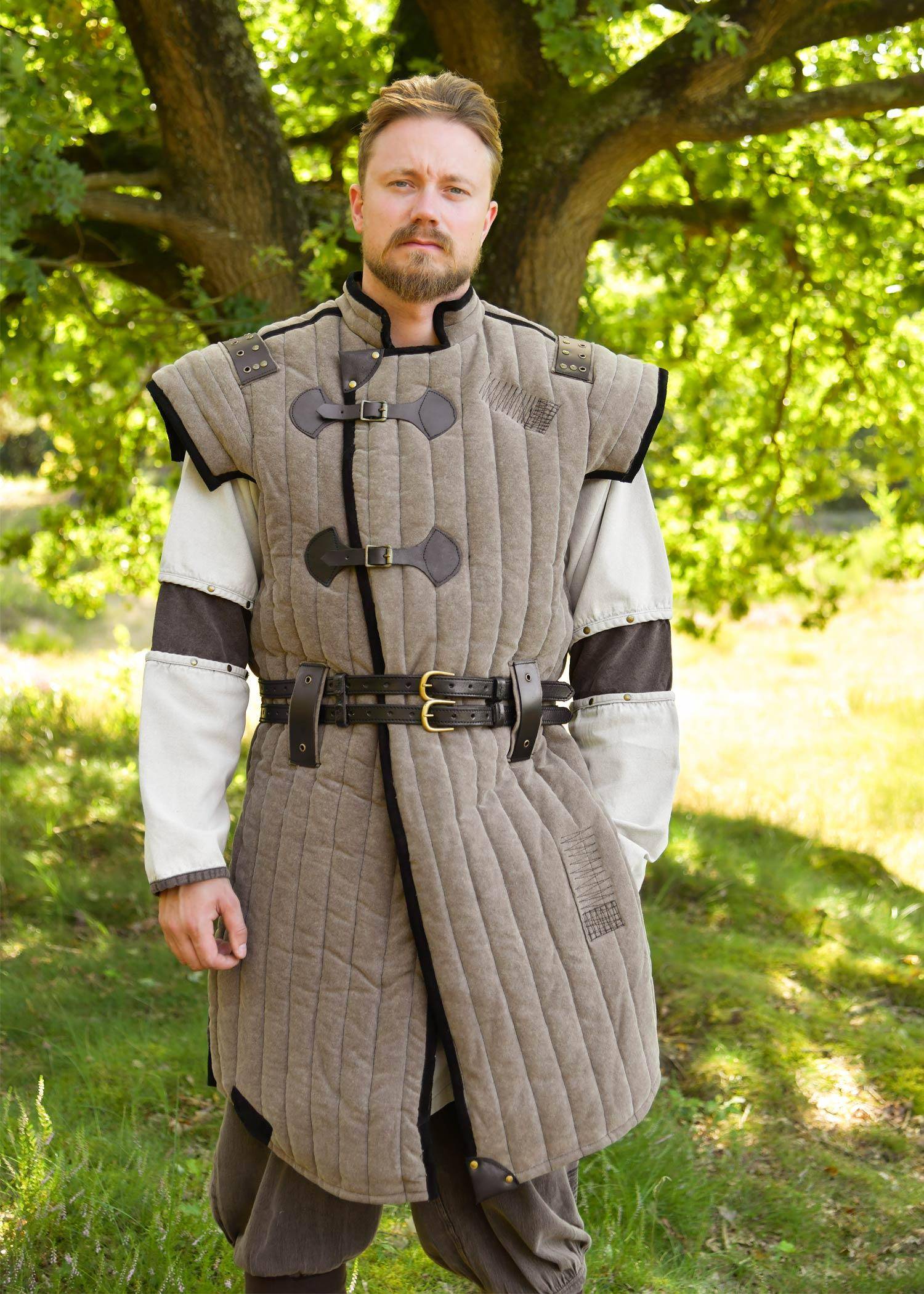 Middeleeuwse Gambeson - Wambuis - Aketon in Bruin/Zwart met een verweerde look
