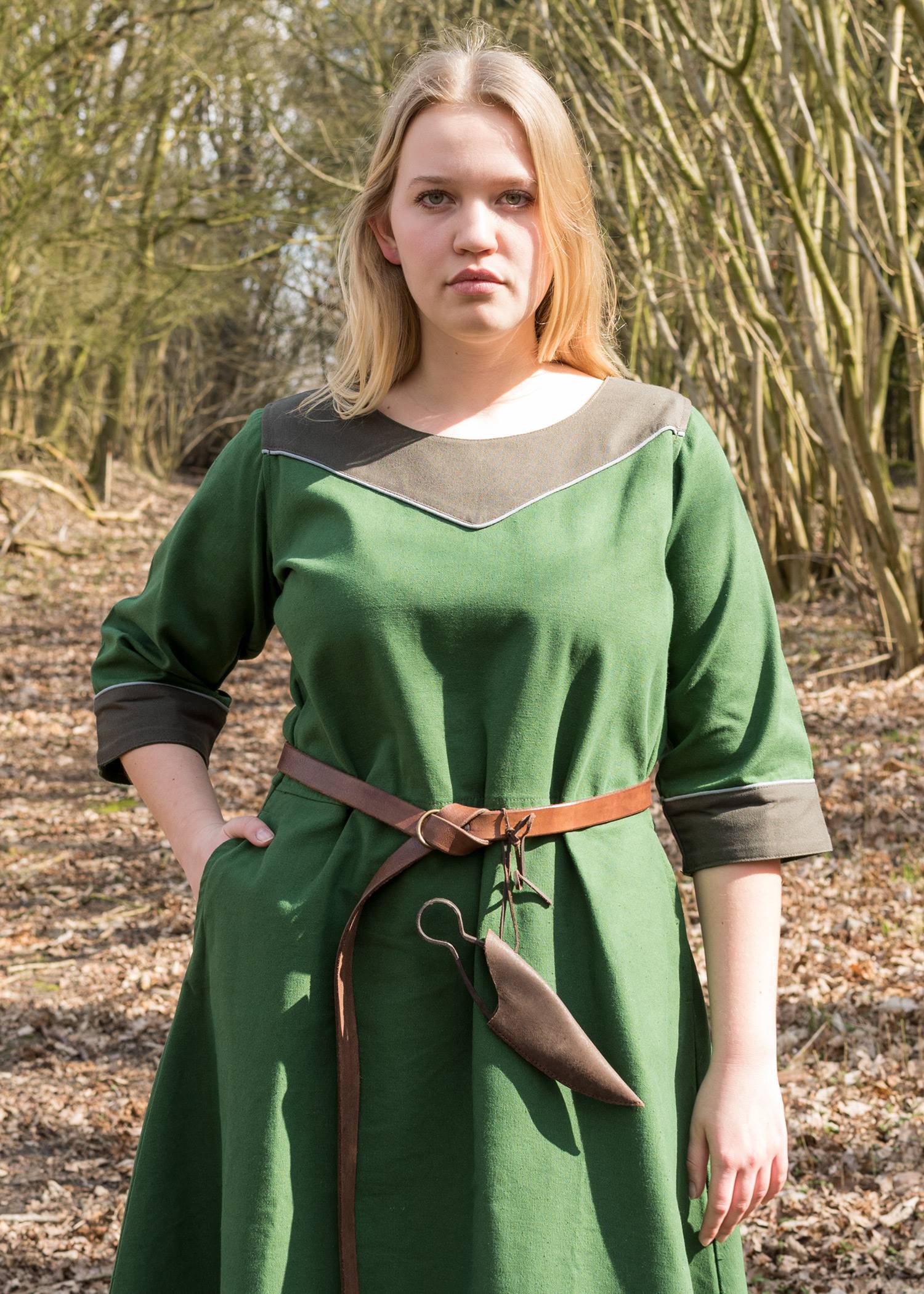Middeleeuwse Jurk van canvas, groen