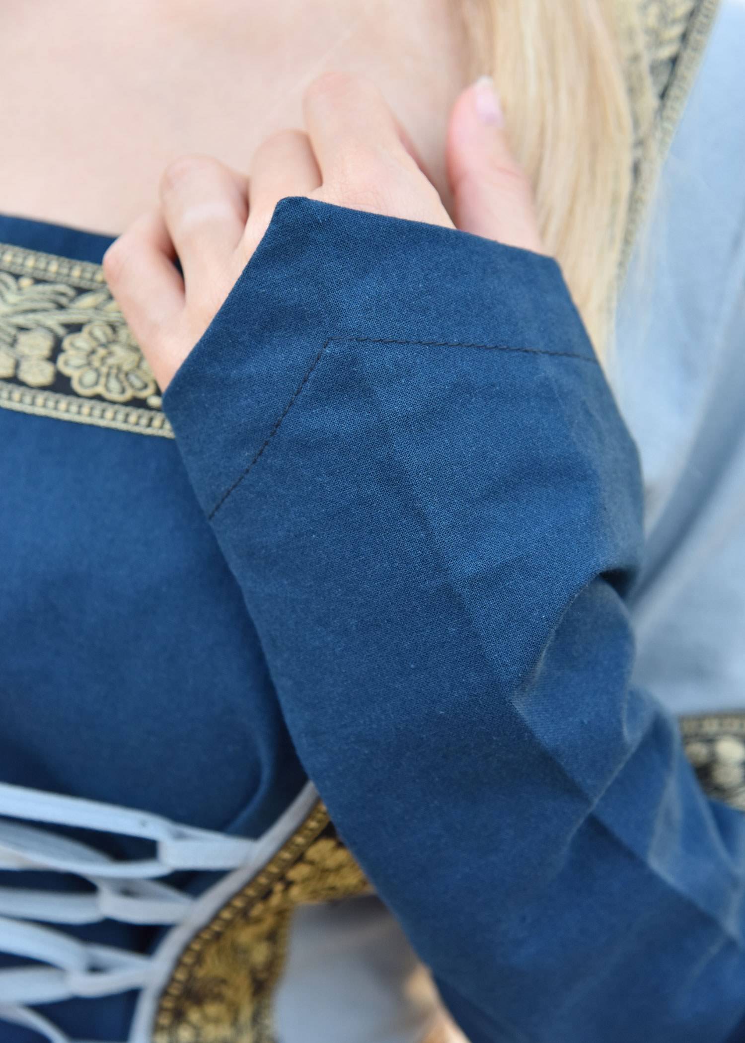 Middeleeuwse jurk in blauw/blauw-grijs