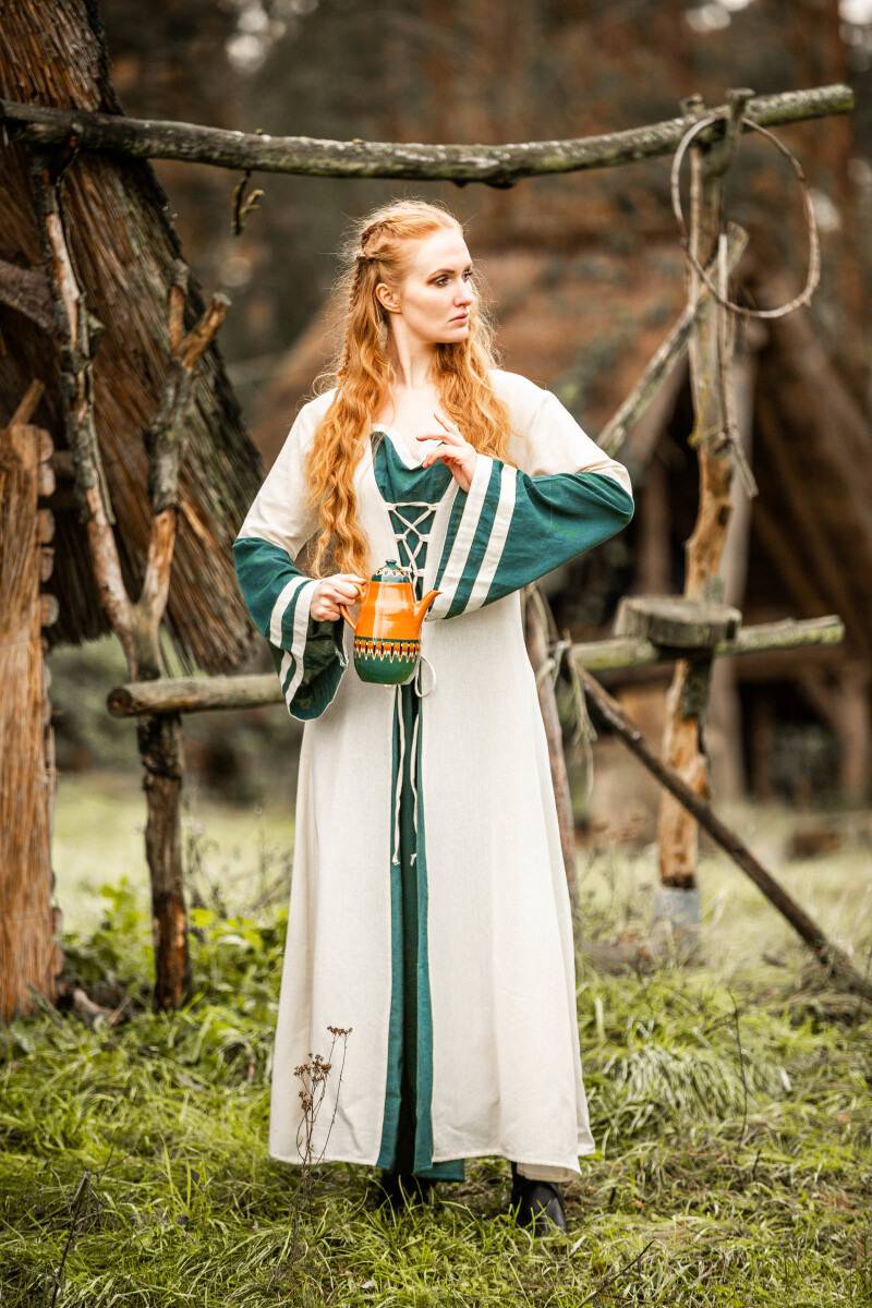 ​Mittelalter Kleid in Natur/Grun