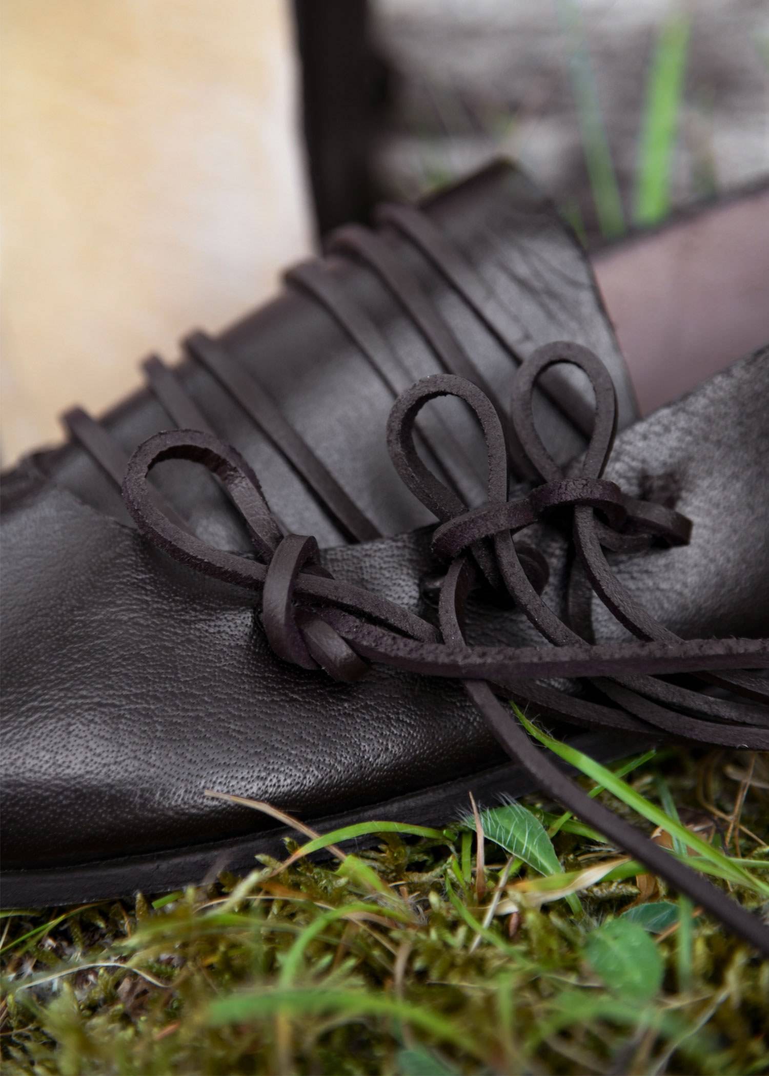 Schnürschuh für Damen, Spätmittelalter, rund 1380 N.Chr.