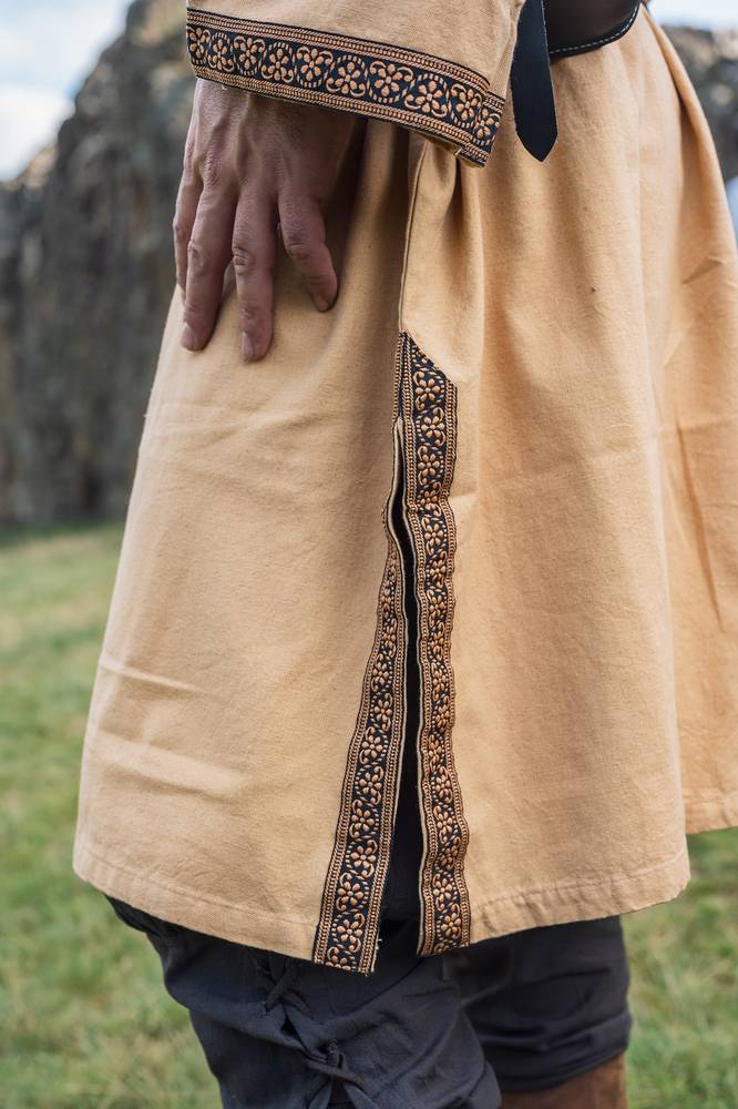 Middeleeuws - Viking Tuniek in Honingbruin