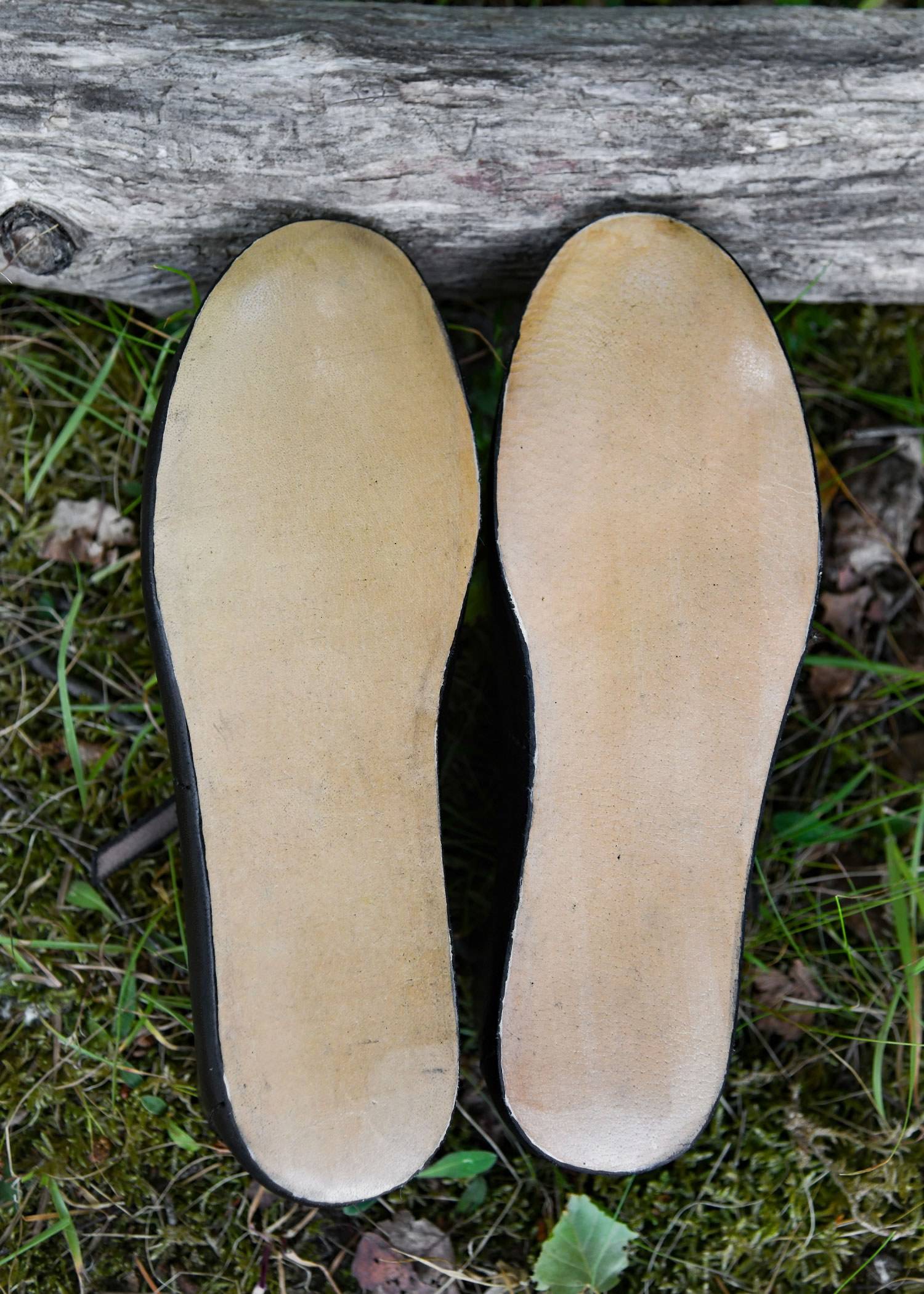 Middeleeuwse Riemschoenen, 1200-1500 n.chr. met gesp voor dames, donkerbruin
