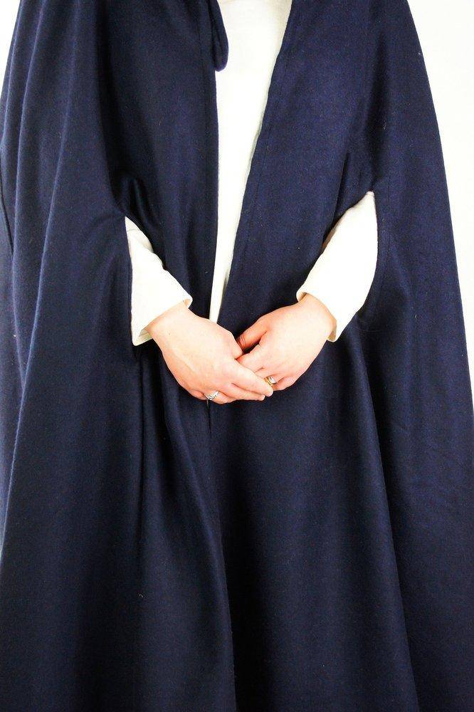 Middeleeuwse Wollen Cape in Blauw, 131 cm