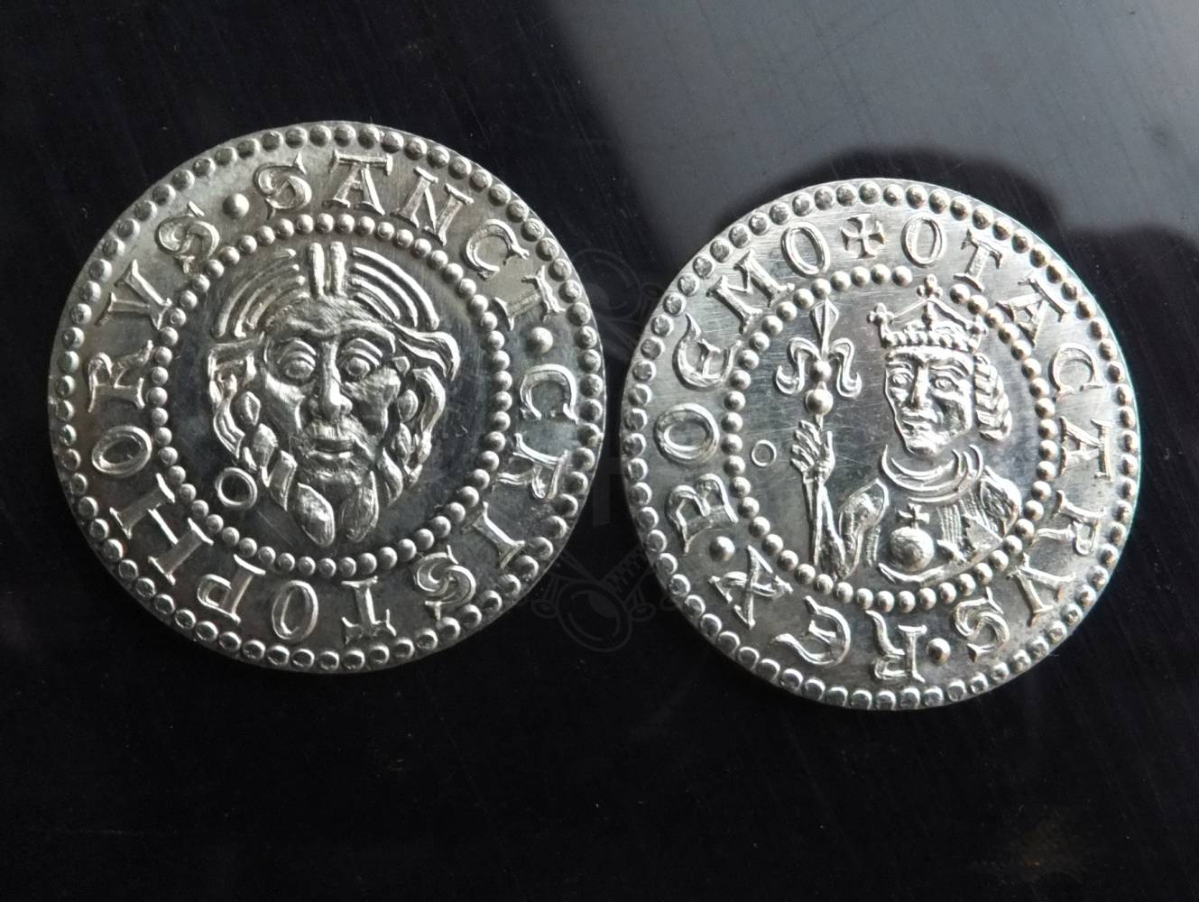 Denarius van Přemysl Otakar II – Replica van een munt met Sint-Christoffel