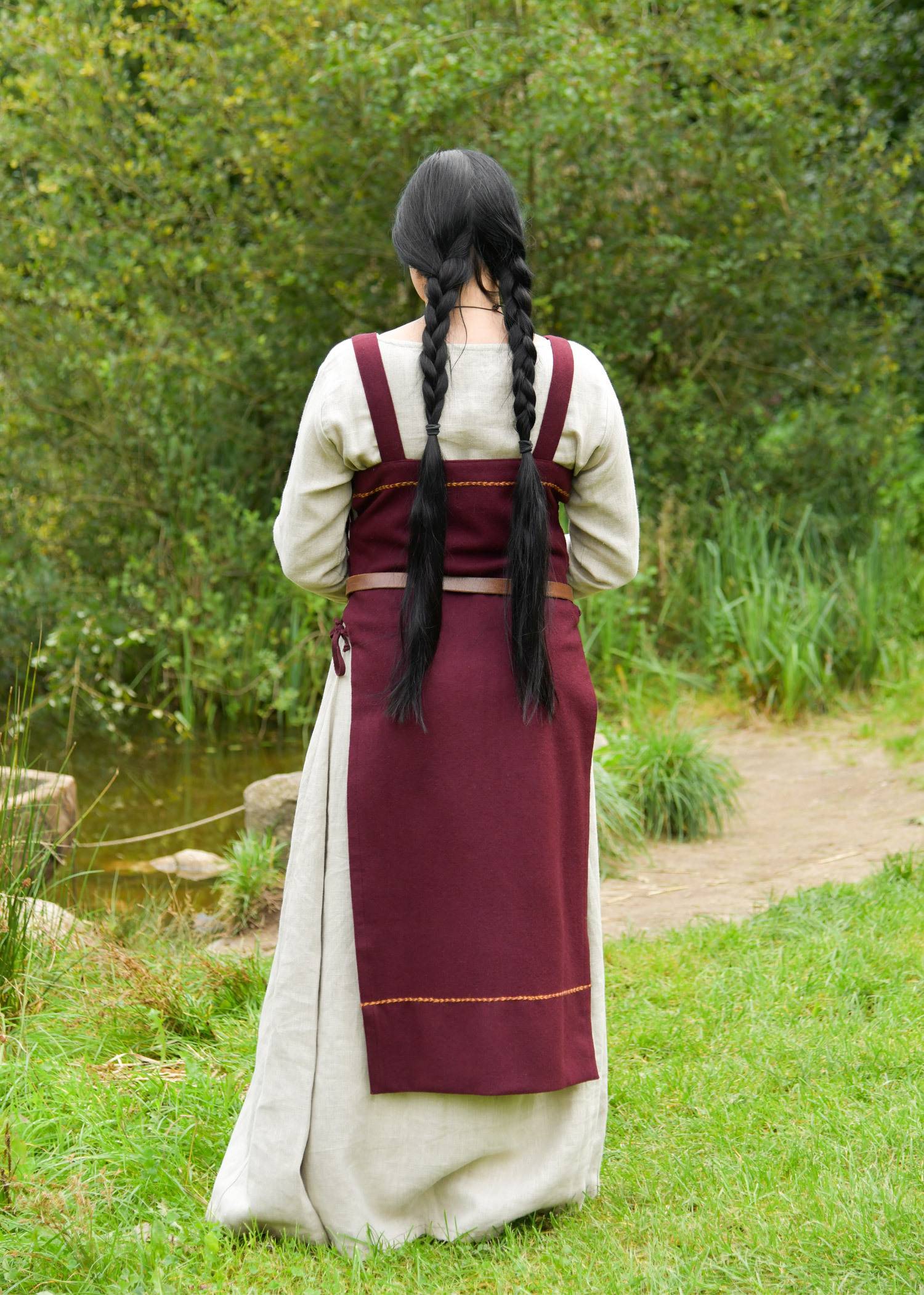 Viking Overjurk "Aslaug" van 100% wol, bordeauxrood