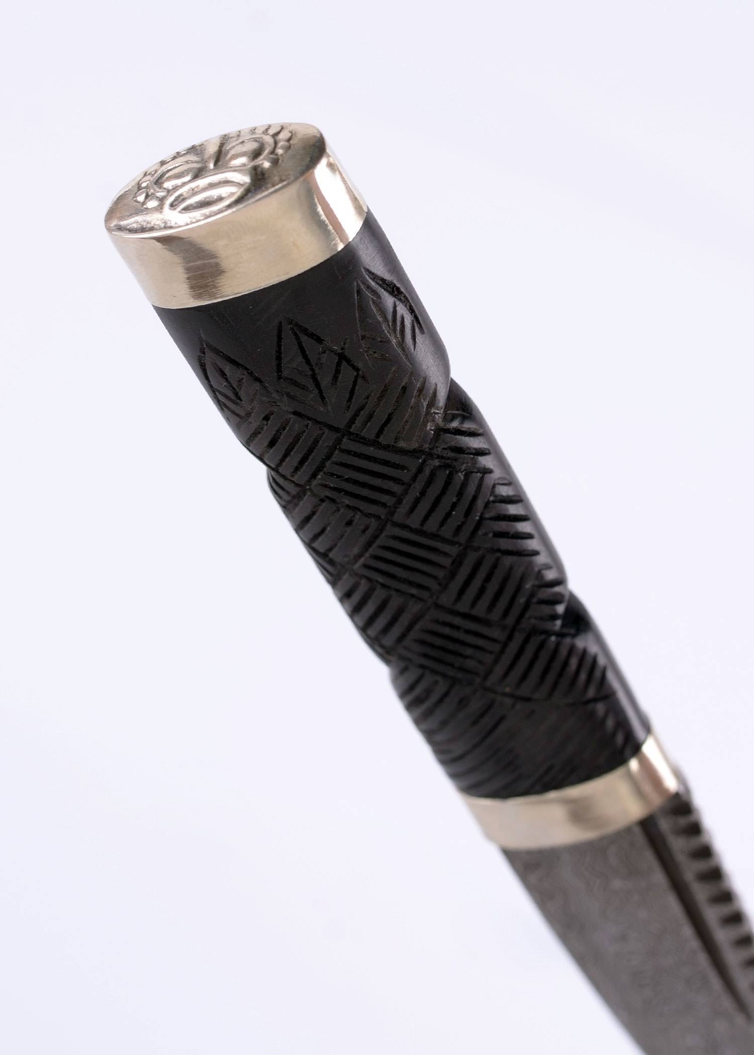 Middeleeuwse Sgian Dubh Mes van Damaststaal met Schede
