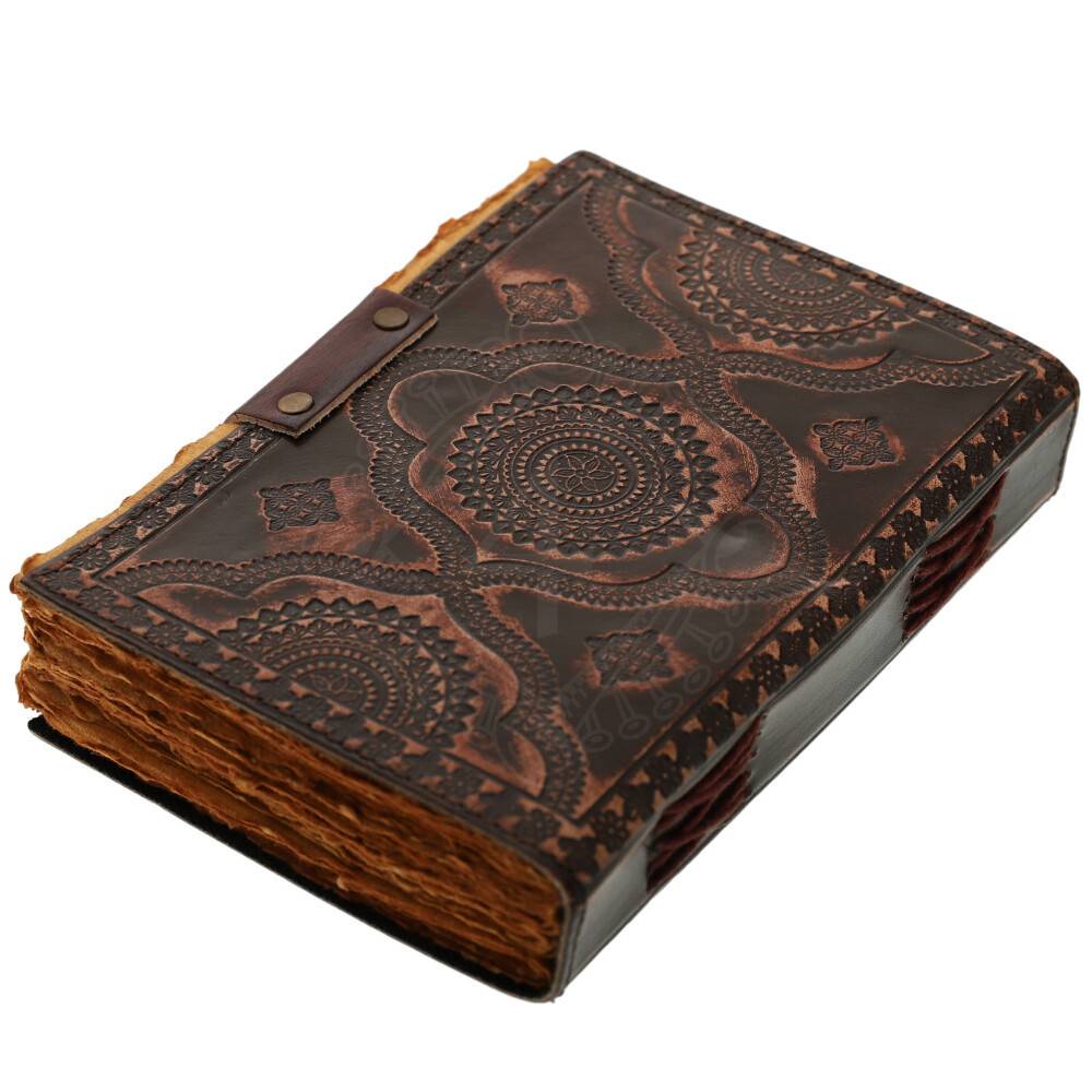 Handgefertigtes Leder Notizbuch mit geprägtem Einhorn und Kreis-Mandala