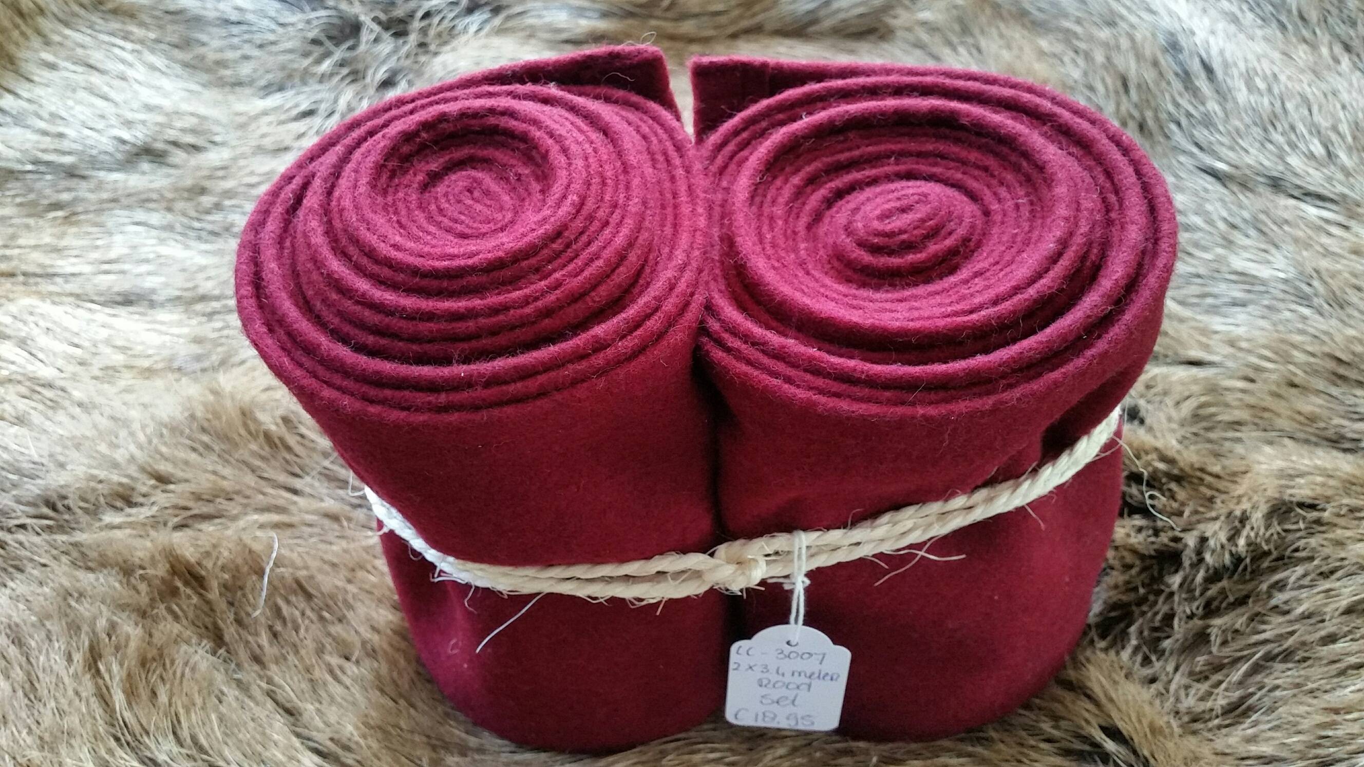 Wikinger Wadenwickel set von +/- 3.5 meter in wolle Rot
