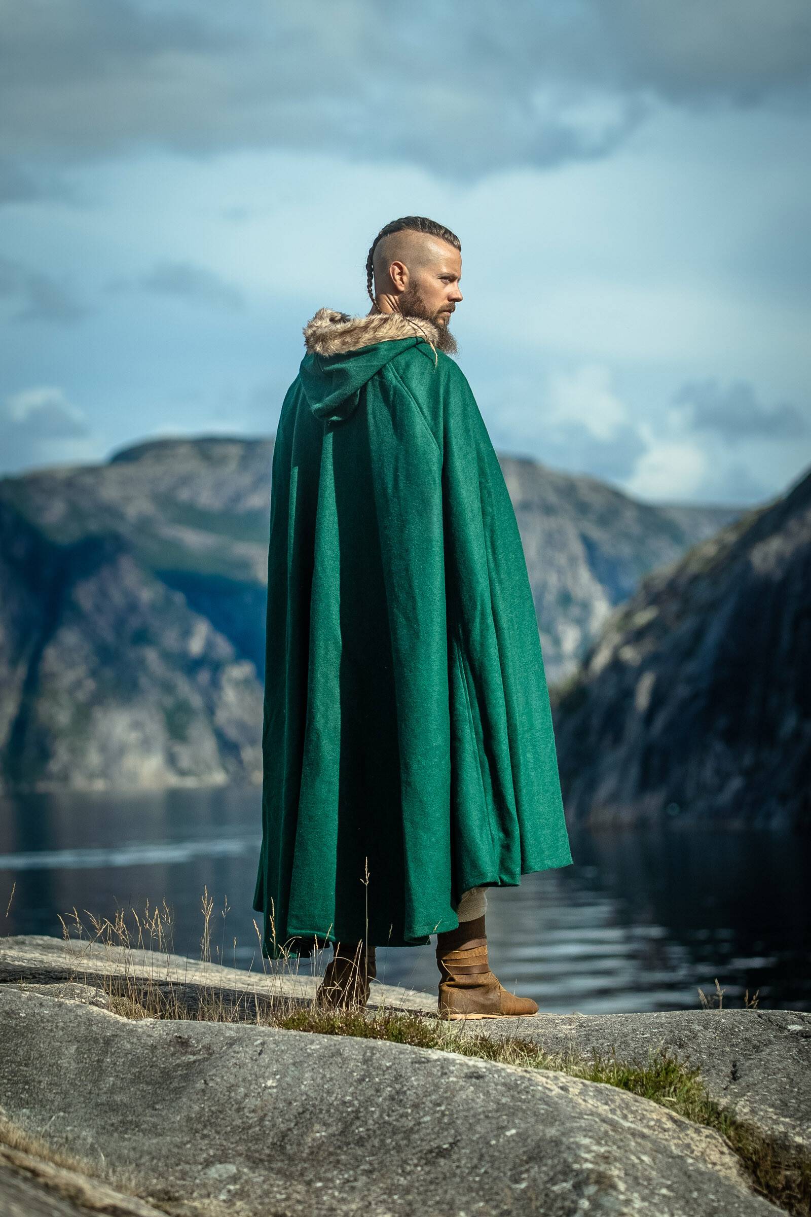 Viking Cape/Mantel Wol, met imitatiebont in groen