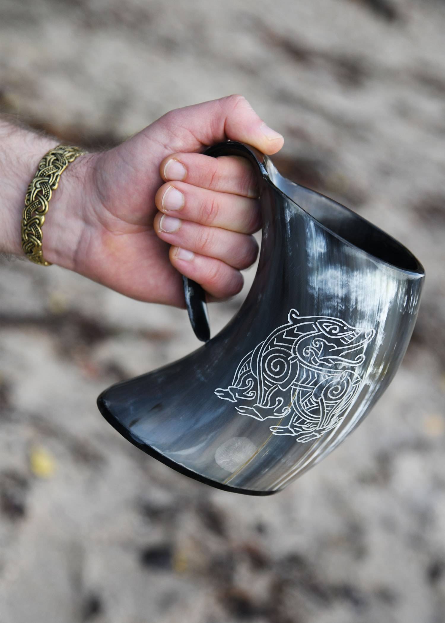 ​Wikinger Großer Trinkbecher / Bierkrug aus echtem Horn mit Wikinger-Drache