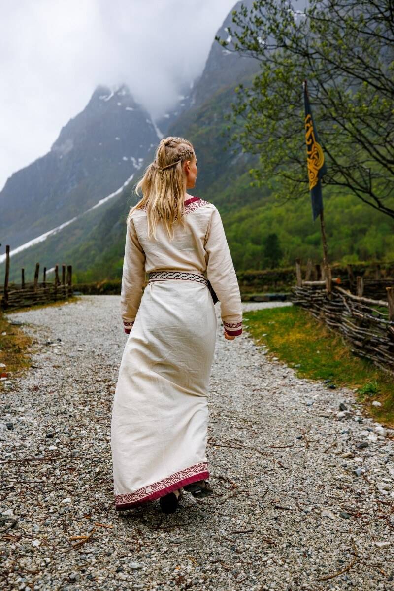 Wikinger Kleid "Lagertha" in Natur/Rot