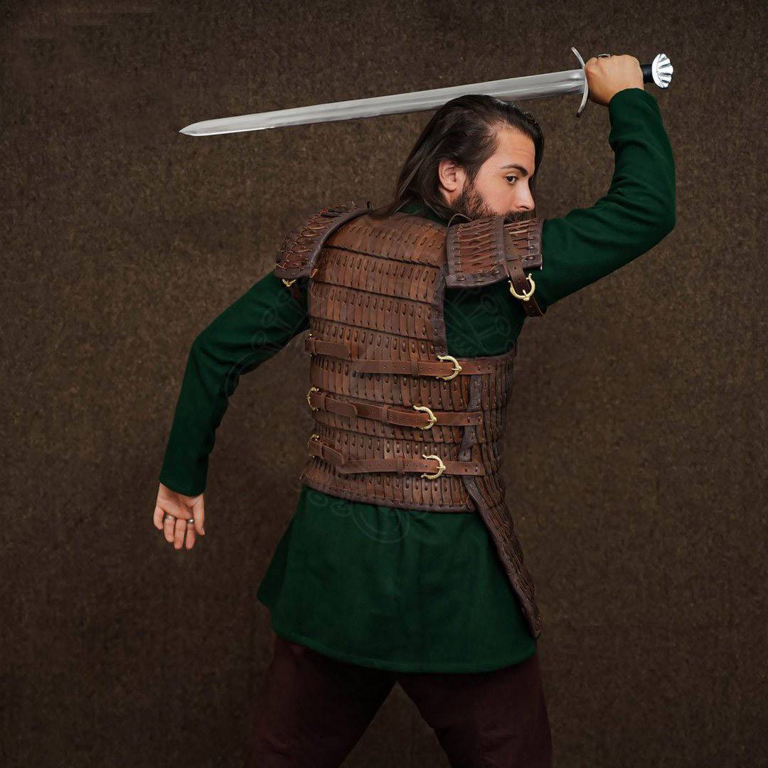 Leren lamellar Pantser voor Vikingen, Slaven, Russen en Khazaren, Varangianen.