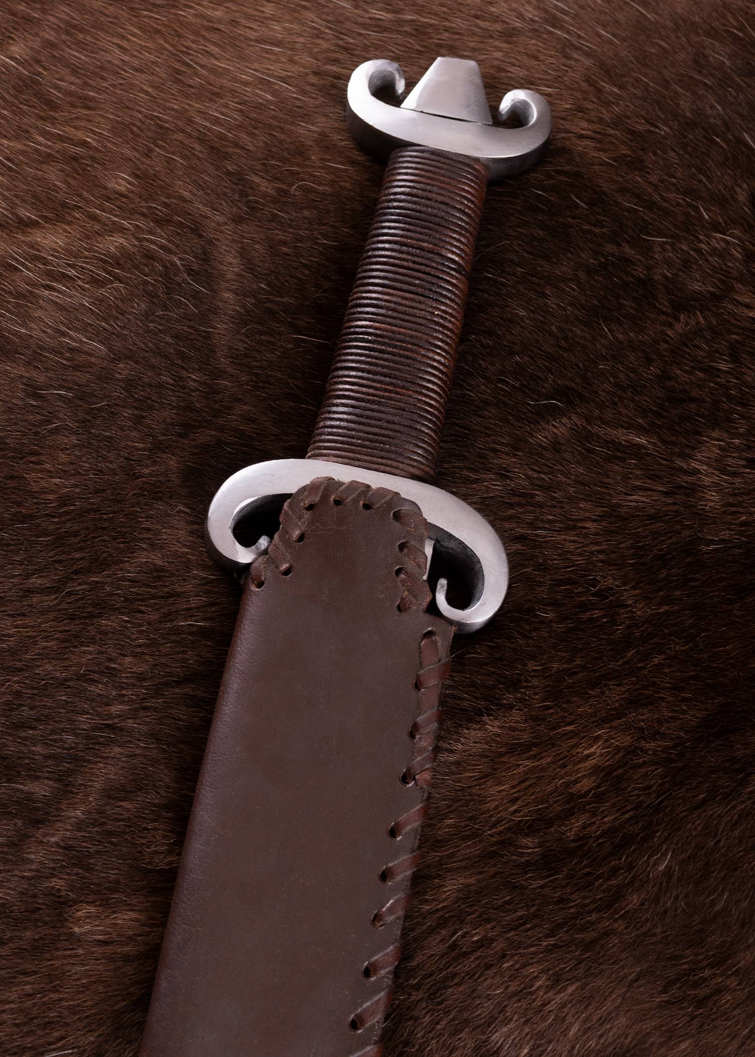 Viking lange sax, Peterson type G, met lederen schede (deco)