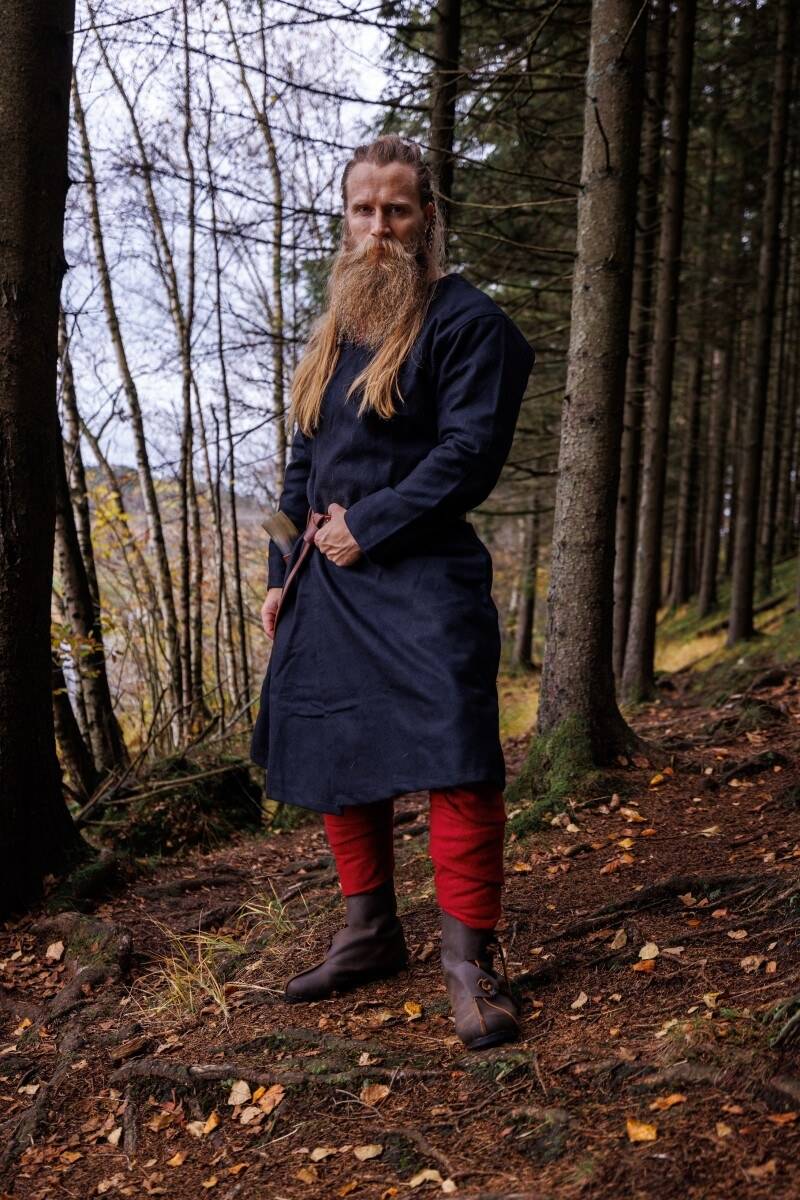 Viking Kaftan van Wol in Zwart