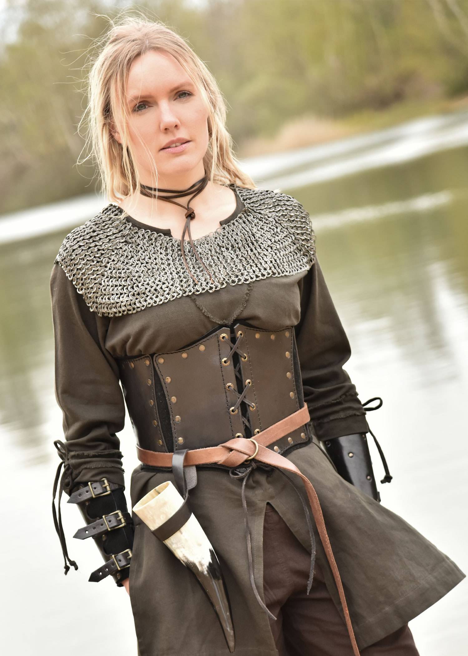 Viking Schildmaagd Dames tuniek in Olijfgroen