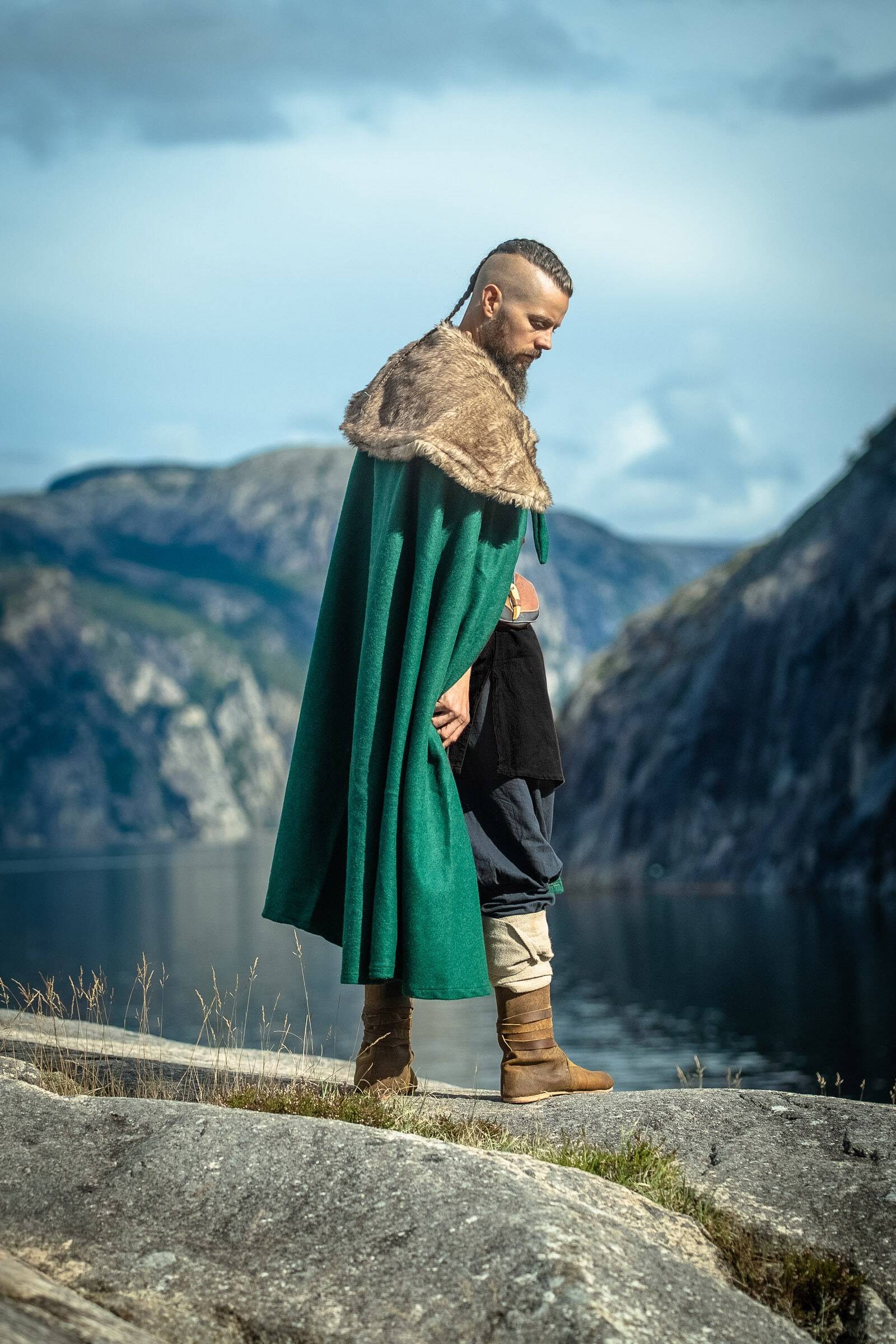 Viking Mantel/Cape met Imitatiebont in Groen