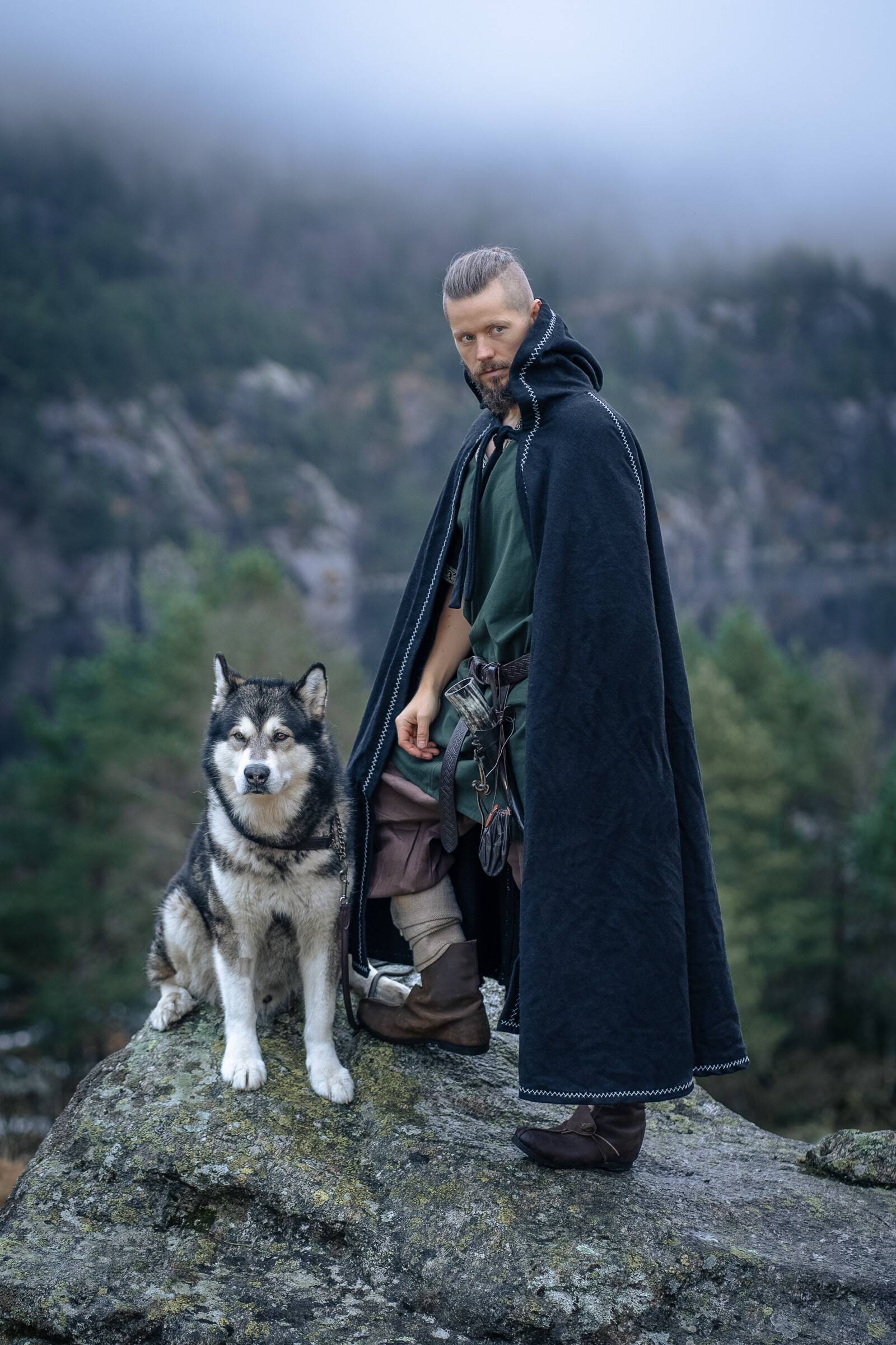 Vikingmantel-Cape van Zwarte Wol