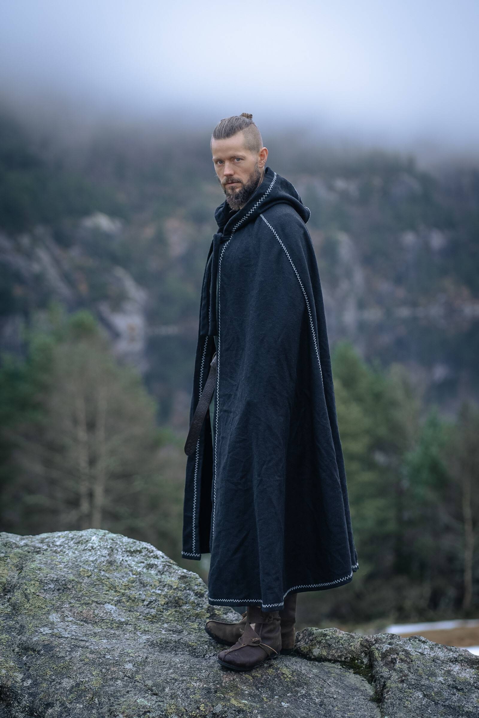 Vikingmantel-Cape van Zwarte Wol