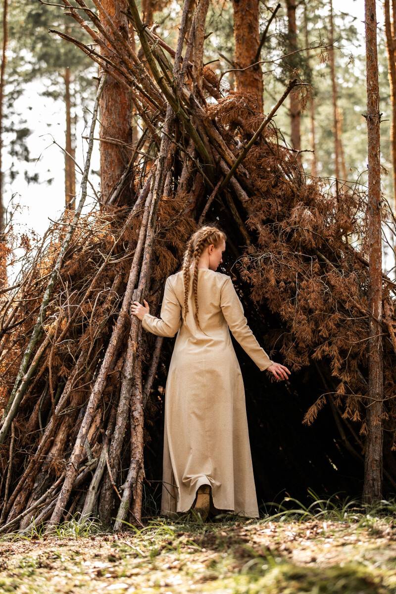 Wikinger Damen Unterkleid in Natur (ANBIETUNG)