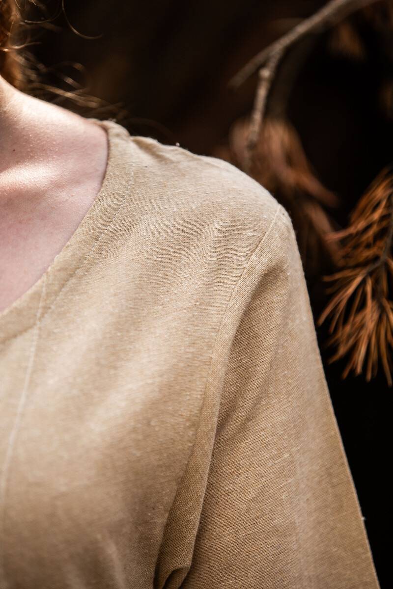 Wikinger Damen Unterkleid in Natur (ANBIETUNG)
