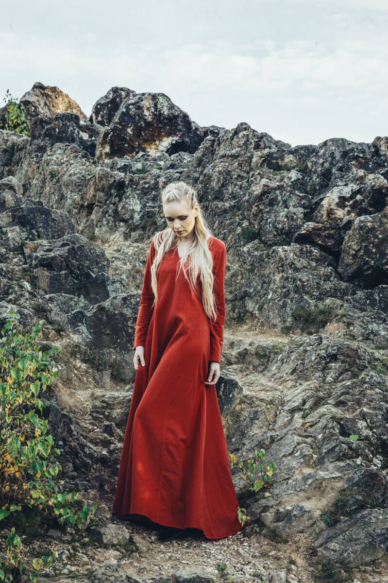 Wikinger Damen Unterkleid in Rot (ANBIETUNG)