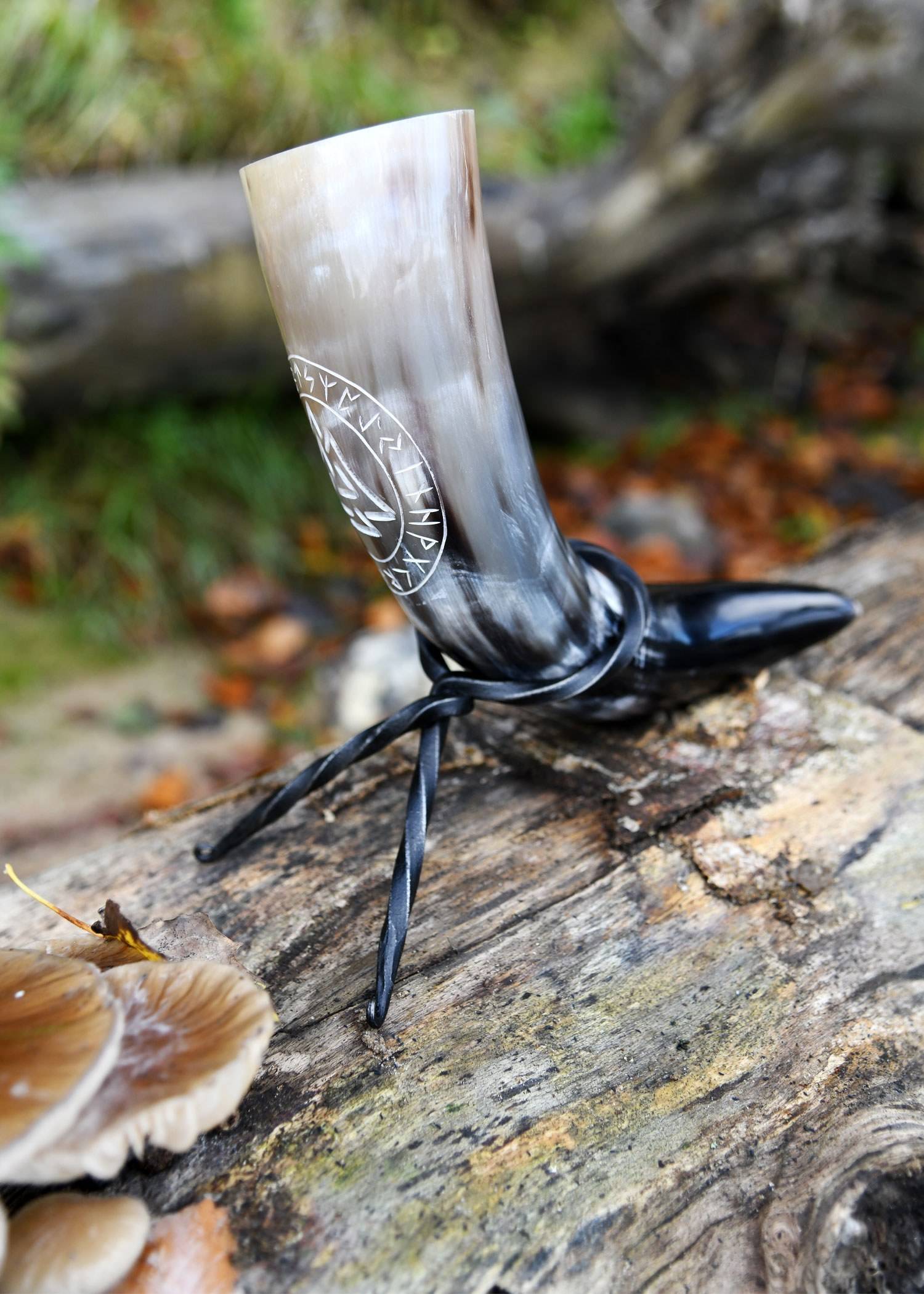Viking Drinkhoorn Valknut met Standaard