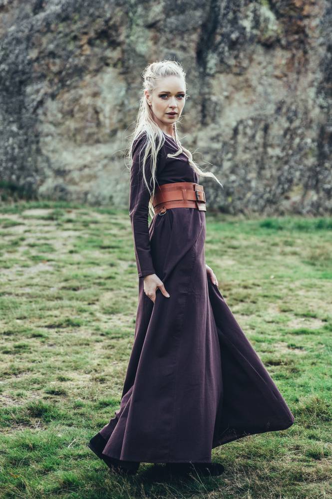 Wikinger Damen Unterkleid in Braun (ANBIETUNG)