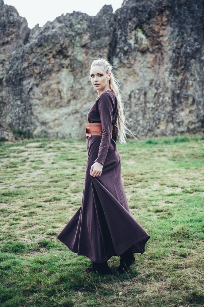 Wikinger Damen Unterkleid in Braun (ANBIETUNG)