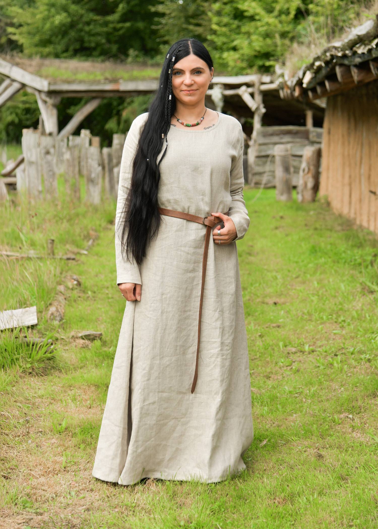 Natuurkleurige Vikingjurk van 100% linnen