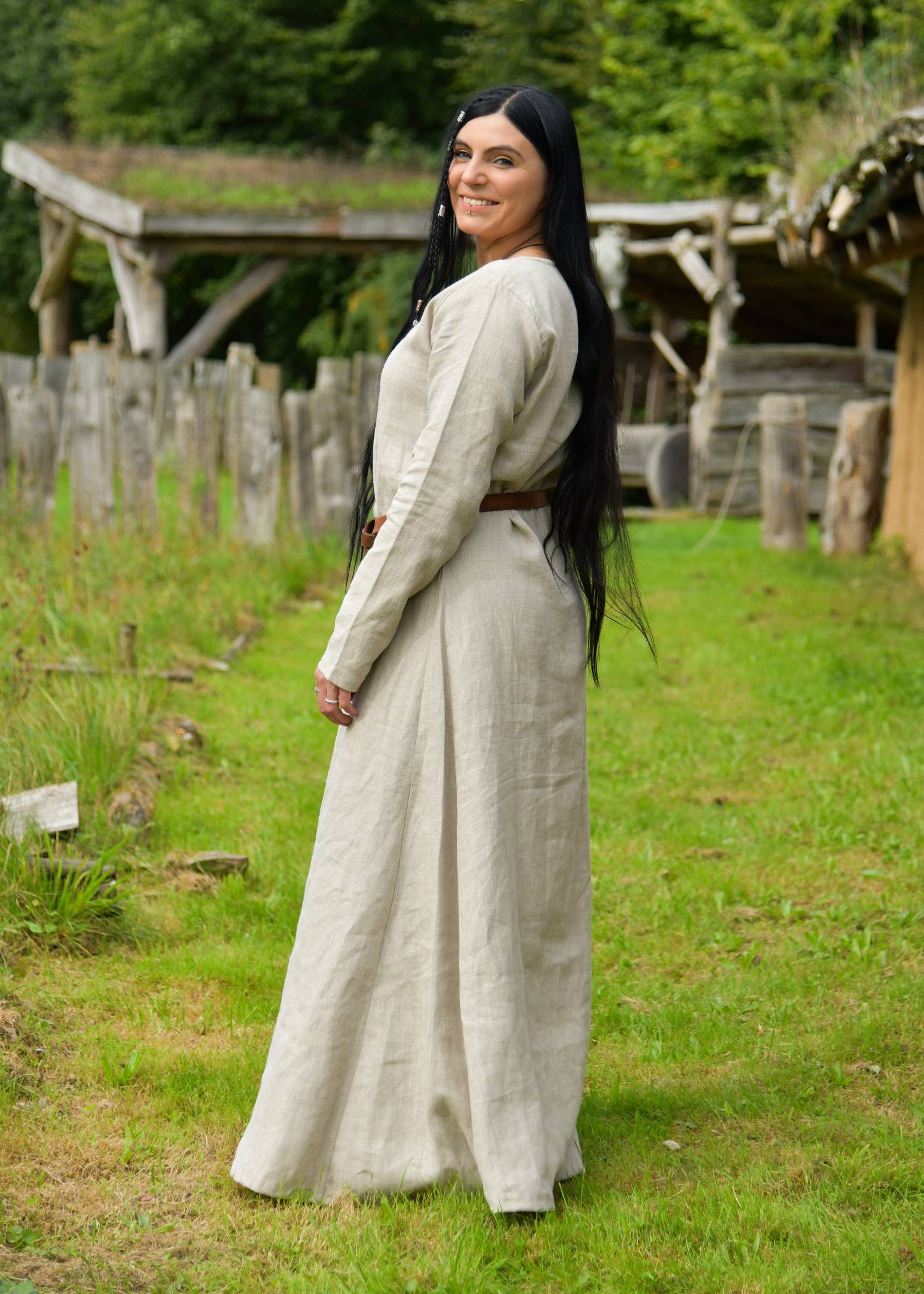 Natuurkleurige Vikingjurk van 100% linnen
