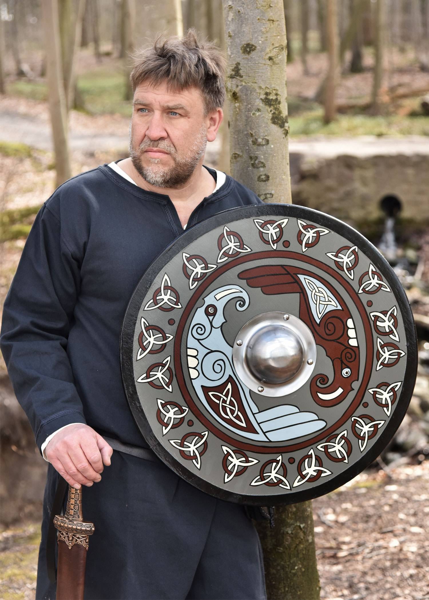 Vikingschild met Raafmotief en Triquetra's, 61 cm (deco)