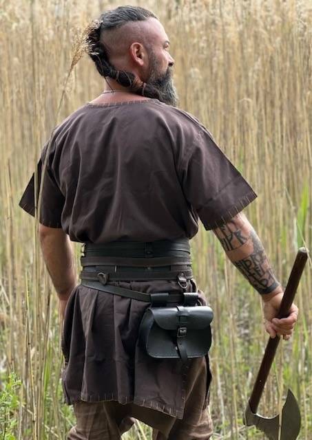 Viking tuniek korte mouwen in Bruin
