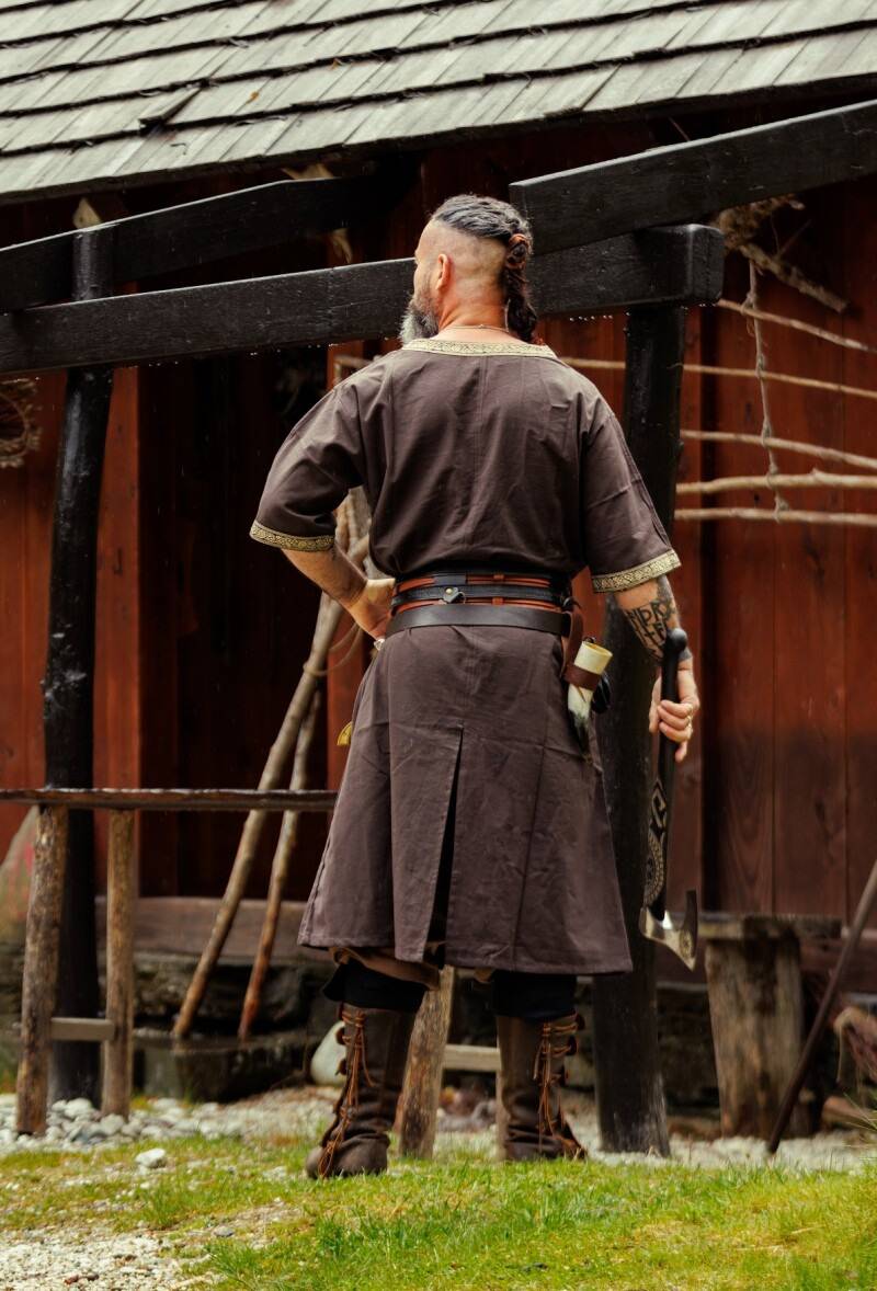 Middeleeuws - Viking Tuniek in Bruin